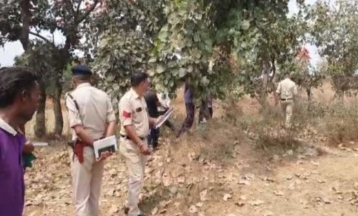 खेत में पेड़ पर लटकती मिली SECL कर्मी की लाश... हत्या या फिर आत्महत्या... सच तलाश रही पुलिस