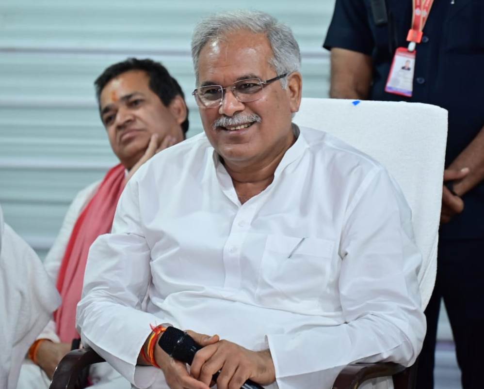 भिलाई के विभिन्न सामाजिक संगठनों और उनके प्रतिनिधि मंडलों ने की मुख्यमंत्री से मुलाकात