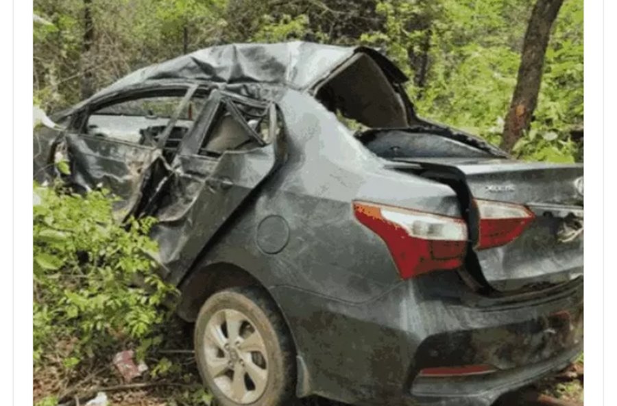 CG NEWS : बाबाधाम दर्शन के लिए दो दोस्तों के साथ निकले... दो सगे भाई की सड़क हादसे में दर्दनाक मौत