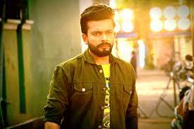 बिलासपुर से रायपुर आ रहे थे छत्तीसगढ़ी कलाकार अनुपम भार्गव... सड़क हादसे में हुई मौत, पत्नी गंभीर