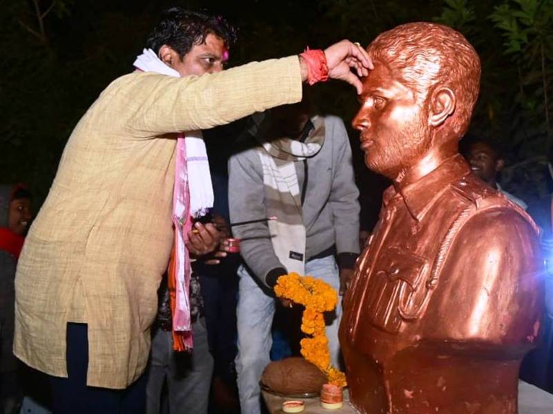 वीर सपूतों और शहीदों से हमें मिलती है देश के लिए मर-मिटने  की प्रेरणा: शर्मा