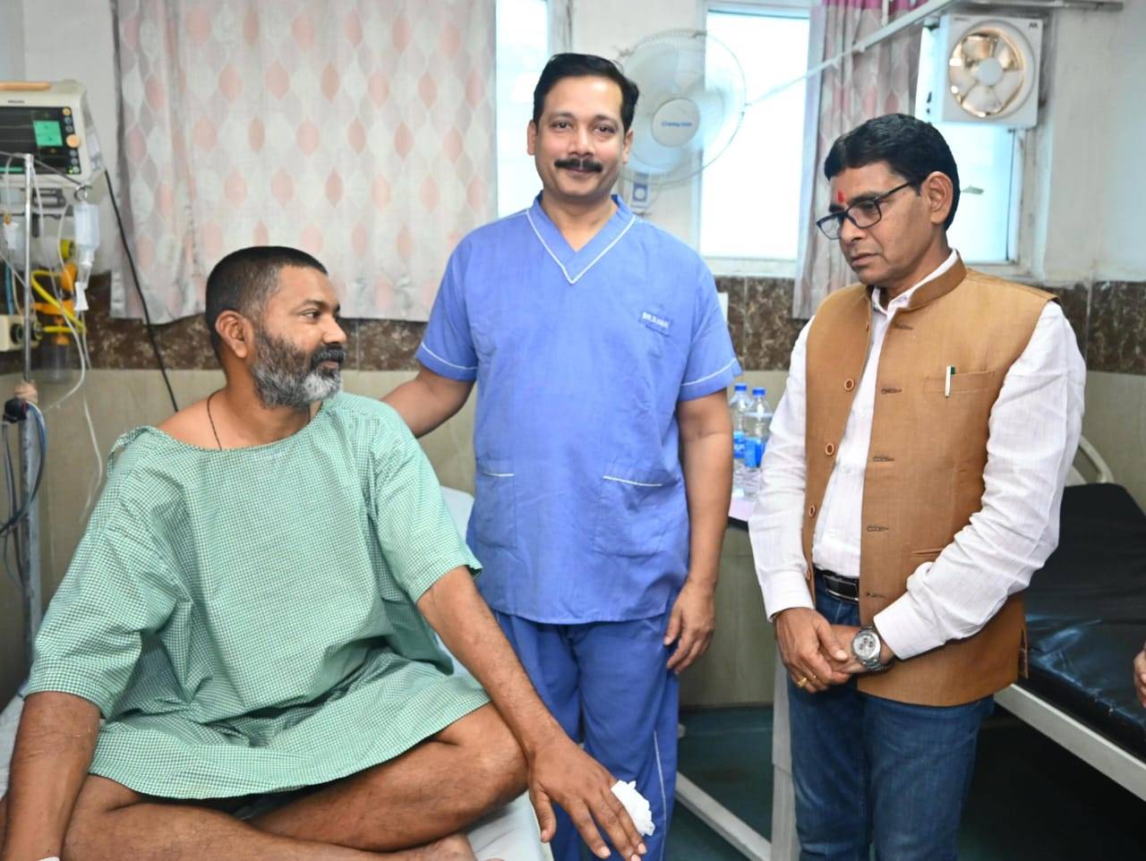 माओवादी का बहादुरी से मुकाबला करने वाले जवानों की राजस्व मंत्री ने की सराहना