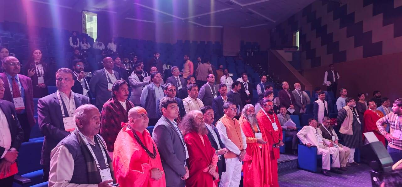  प्रदेश की नई औद्योगिक नीति कृषि व वनों पर होगी आधारित: उद्योग मंत्री देवांगन