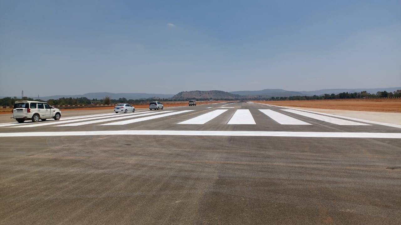 अब अंबिकापुर से भी उड़ेगा विमान.... डायरेक्टर जनरल ऑफ सिविल एविएशन ने जारी किया लाइसेंस 