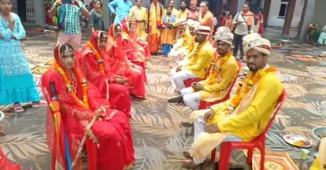 अक्ती पर दुर्ग में 17 जोड़ों का सामूहिक विवाह,,, राधा-कृष्ण मंदिर में लिए सात फेरे