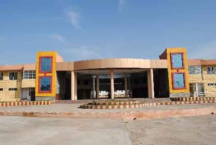 तिफरा स्थित हाईटेक बस स्टैंड बेहतर यात्री सुविधाओं के साथ नए लुक में नजर आयेगा 