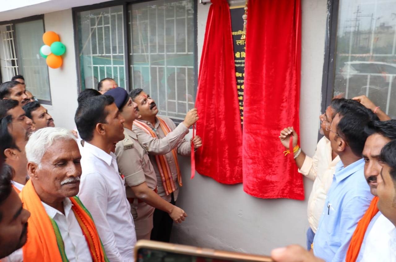 सहसपुर लोहरा में नव निर्मित थाना भवन का उप मुख्यमंत्री शर्मा ने किया लोकार्पण 