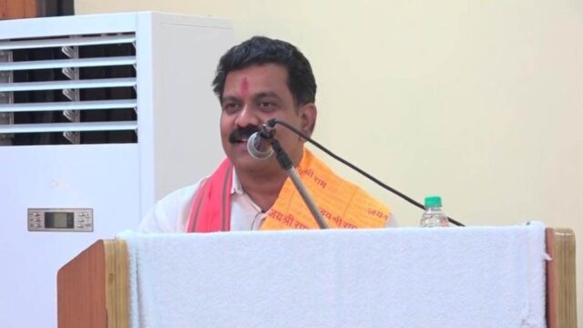 रोबोटिक और ऑर्टिफिशियल इंटेलिजेंस यानी एआई की शिक्षा : नक्सल प्रभावित इलाकों के छात्रों को