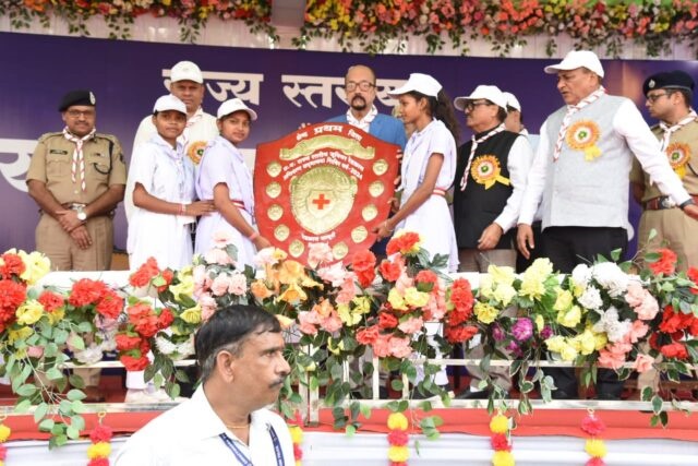 राज्य स्तरीय जूनियर रेडक्रॉस प्रशिक्षण सह सदभावना शिविर के समापन समारोह में हुए शामिल : राज्यपाल रमेन डेका