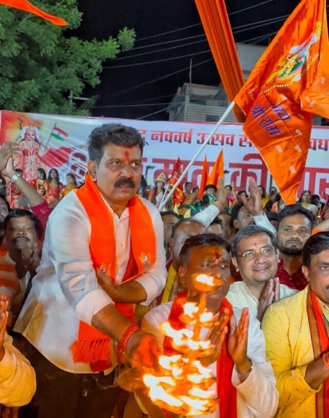 उपमुख्यमंत्री सीएम विजय शर्मा ने हिंदू नववर्ष पर की महाआरती