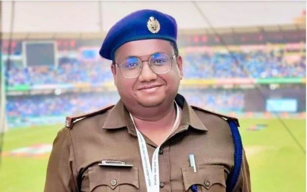 सुकमा में हुए IED बलास्ट में कोंटा के ASP आकाश राव गिरपुंजे शहीद... थाना प्रभारी और SDOP घायल