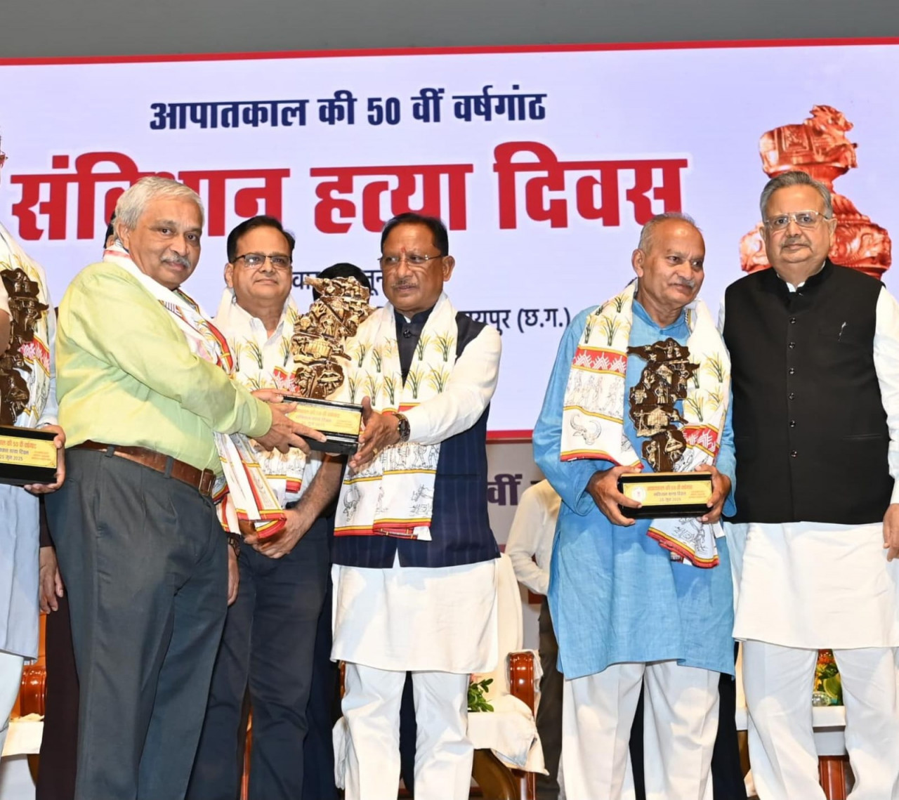 रायपुर : लोकतंत्र को जीवित रखने एवं सशक्त करने के लिए जन-जागरूकता और सक्रिय भागीदारी अनिवार्य - मुख्यमंत्री विष्णु देव साय