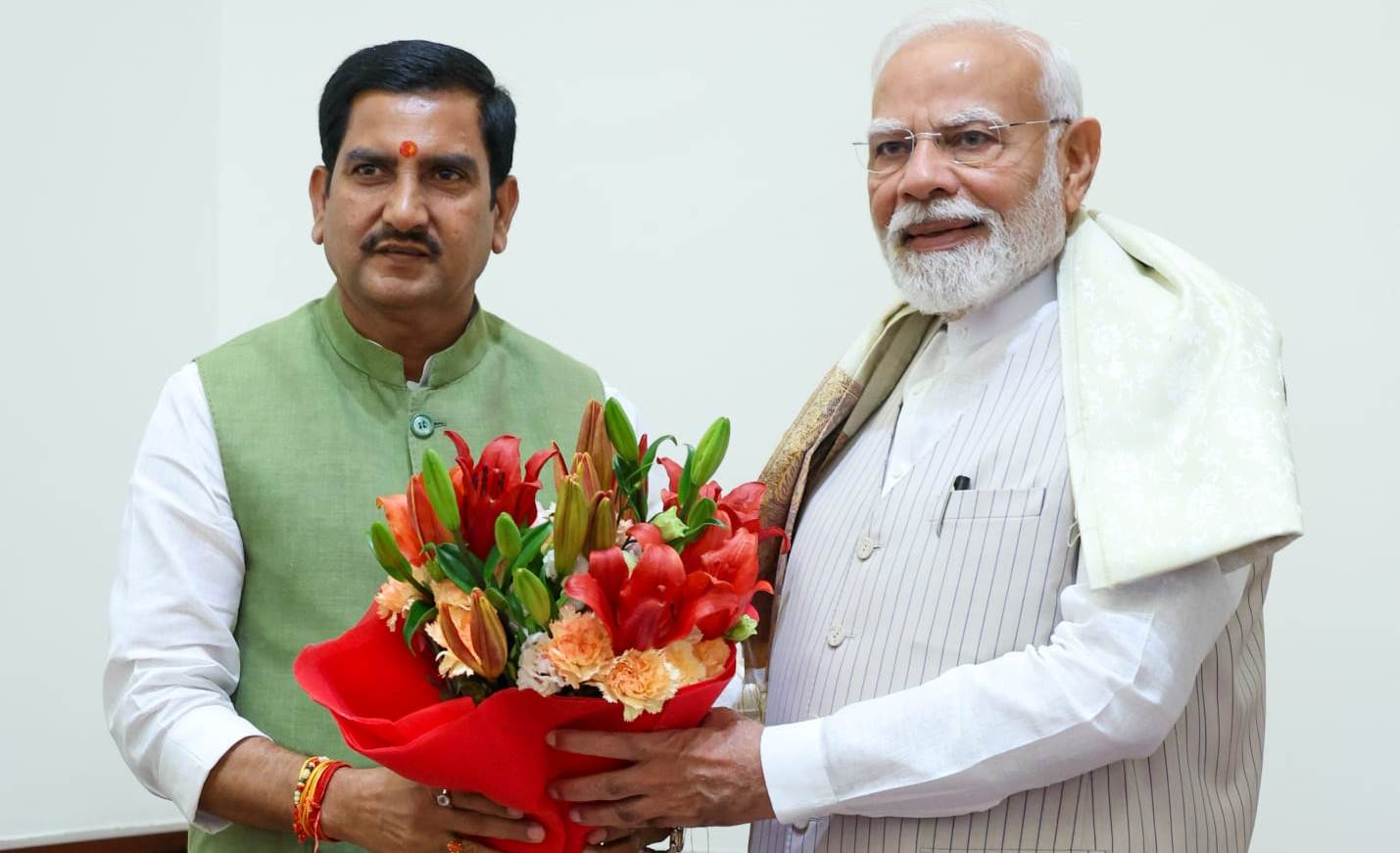  आतंकवाद के प्रति शून्य सहिष्णुता&rsquo;: केन्द्रीय राज्यमंत्री तोखन साहू ने प्रधानमंत्री को दी बधाई