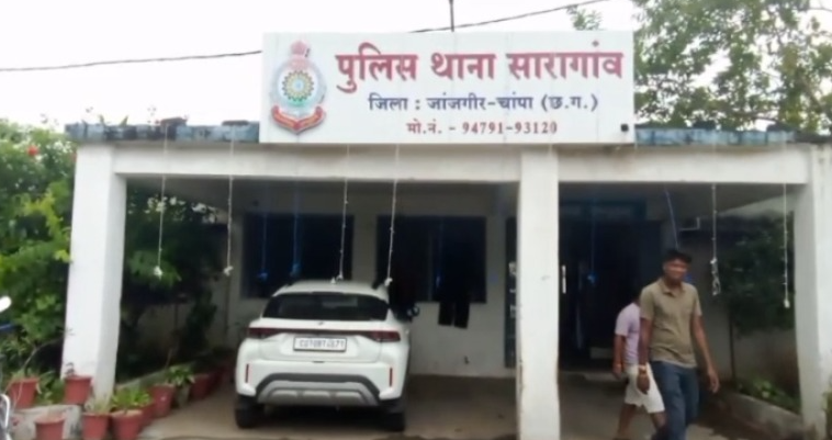 नाबालिग छात्र पर लड़कों ने किया चाकू से हमला