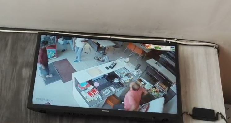 नवरंग होटल में नाश्ता करने गया युवक, अचानक अटैक आने से मौत