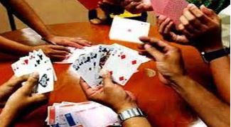 बावन परियों के साथ चल रहा था खेल, पुलिस ने छापा मार 11 जुआरियों को किया गिरफ्तार