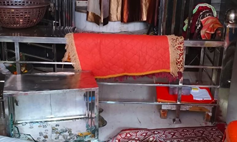 मंदिर की दान पेटी तोड़कर चोरी करने वाले 3 नाबालिग गिरफ्तार