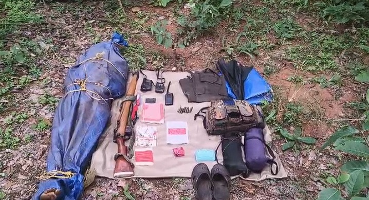 परतापुर में नक्सल मुठभेड़ में आठ लाख का इनामी नक्सली ढ़ेर