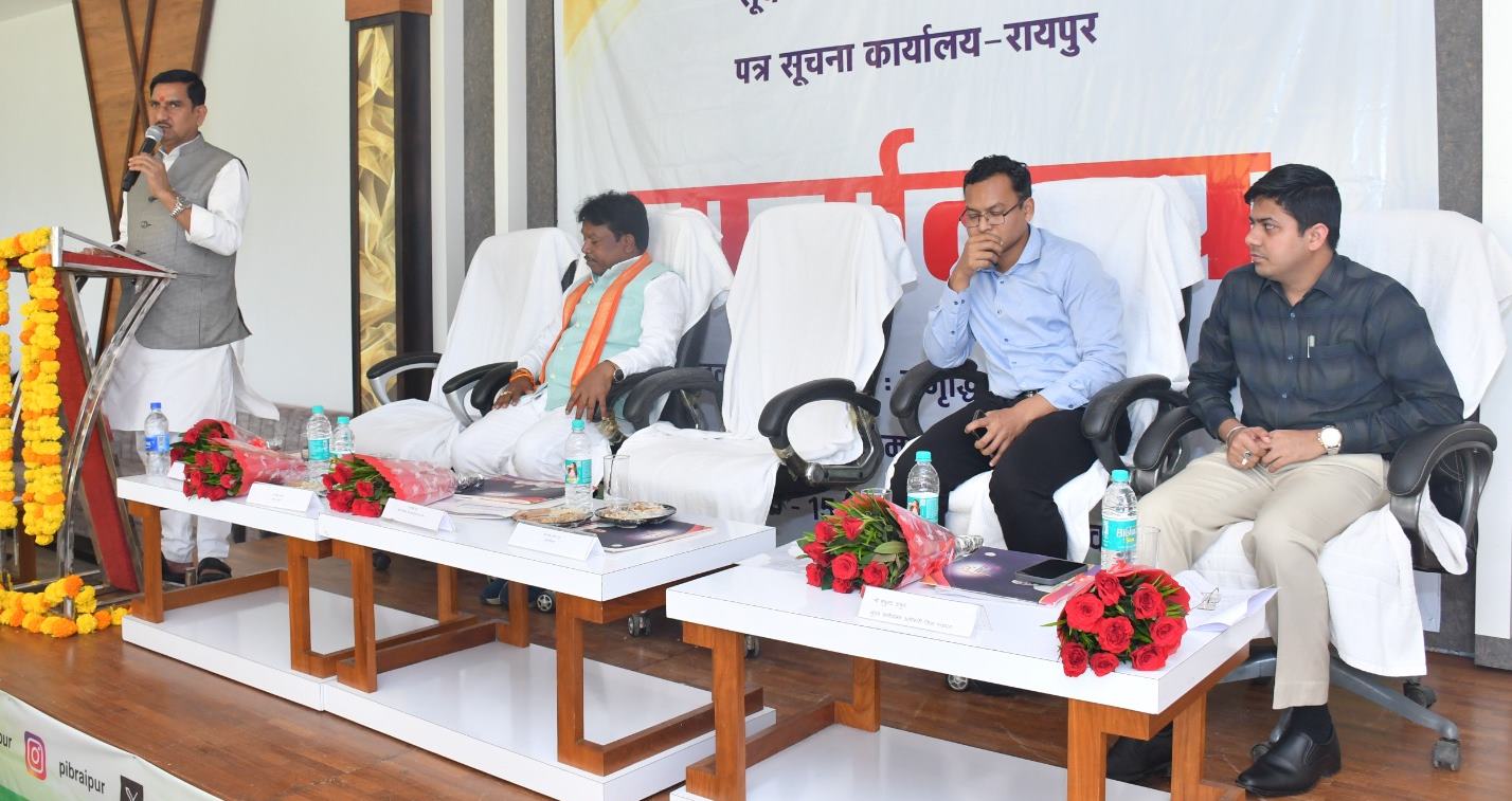 बस्तर की धरती अब विकास और समृद्धि की नई कहानियाँ लिख रही है : तोखन साहू