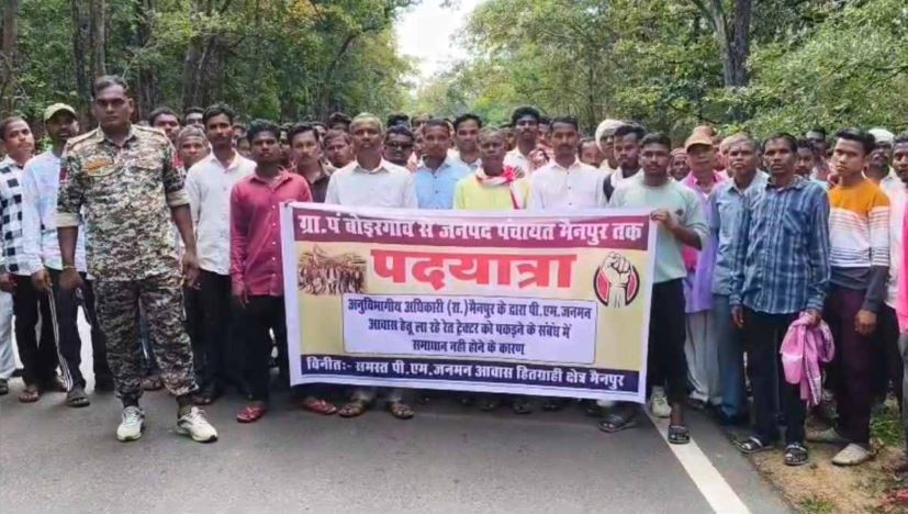 पीएम आवास के लिए रेत ढुलाई कर रहे ट्रैक्टर को SDM ने पकड़ा, चालक ने गाड़ी छोड़ने मांगे 10 हजार