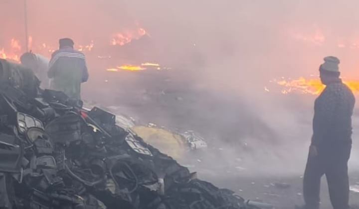  बिलासपुर के प्लास्टिक गोदाम में लगी आग, इलाके में मचा हड़कंप