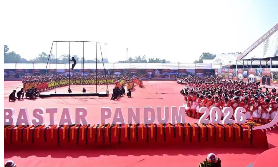 अब माओवाद नहीं, विकास और आत्मविश्वास की पहचान है बस्तर: पीएम मोदी