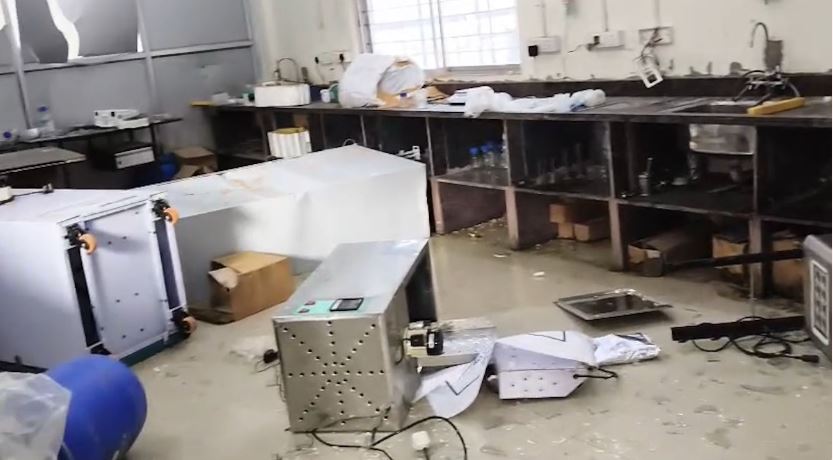 अपशिष्ट से फसल खराब होने पर फूटा ग्रामीणों का गुस्सा, मक्का प्लांट में घुसकर की तोड़-फोड़, मौके पर मौजूद पुलिस-प्रशासन