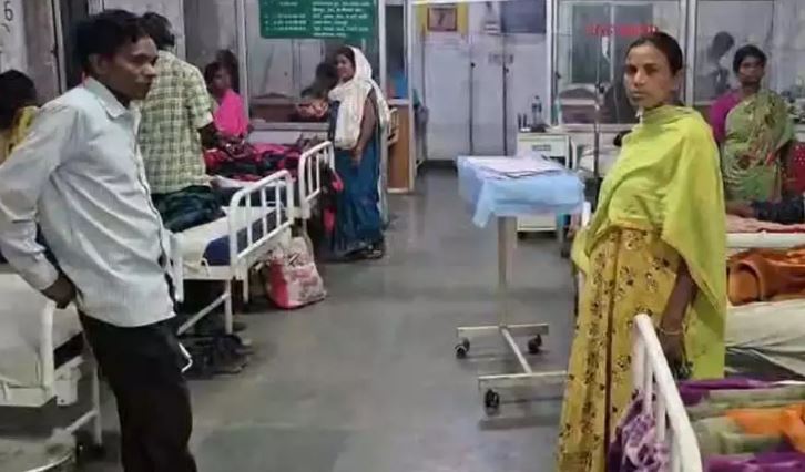 गुपचुप खाने से बिगड़ी तबियत, उल्टी-दस्त से 8 लोग ग्रसित