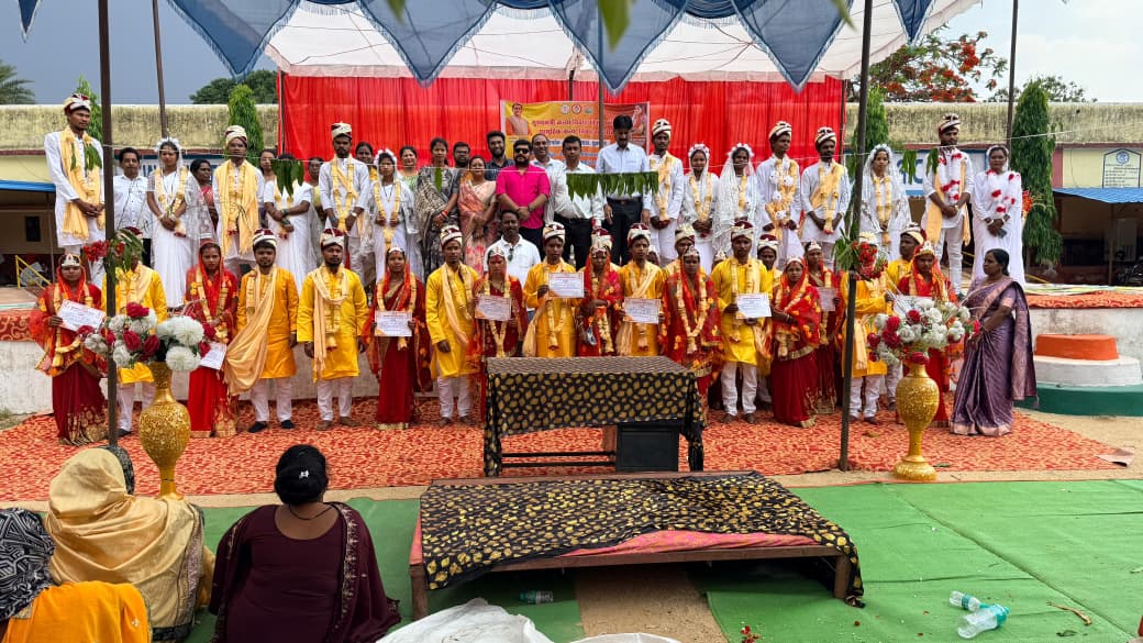  मुख्यमंत्री कन्या विवाह योजना के तहत जशपुर जिले में 65 जोड़े वैवाहिक बंधन में  बंधे