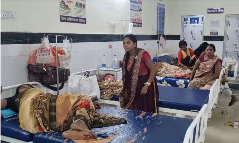 गुपचुप खाने के बाद हाहाकार! 23 लोग हॉस्पिटल में भर्ती