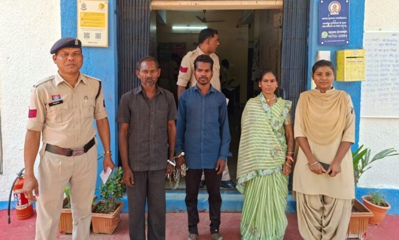 गरियाबंद पुलिस ने हीरा पत्थर बेचने की तलाश में घूम रहे तीन तस्करों को किया गिरफ्तार