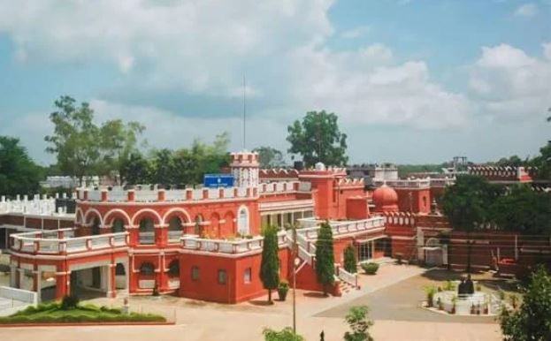 खैरागढ़ विश्वविद्यालय का नाम बदलने पर मुहर, अब कहलाएगा &ldquo;राजकुमारी इंदिरा सिंह कला संगीत विश्वविद्यालय&rdquo;