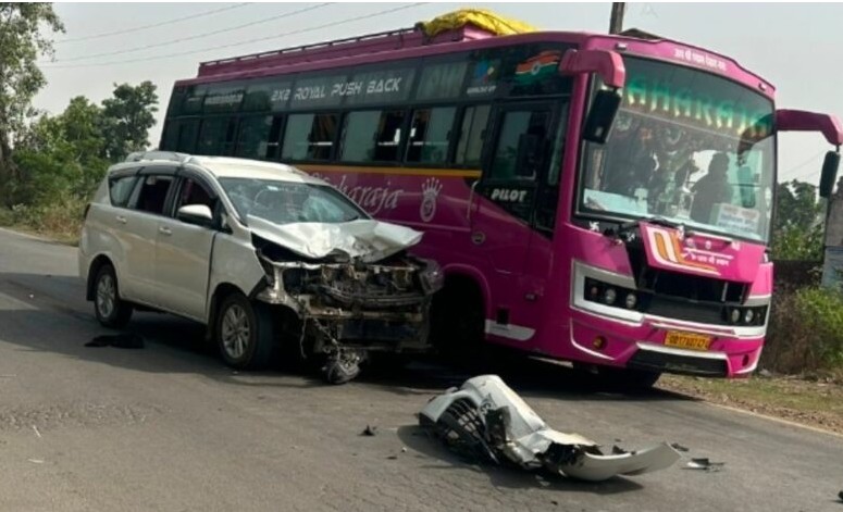 तेज रफ्तार कार का कहर, बाइक सवार युवक की मौत, एक गंभीर