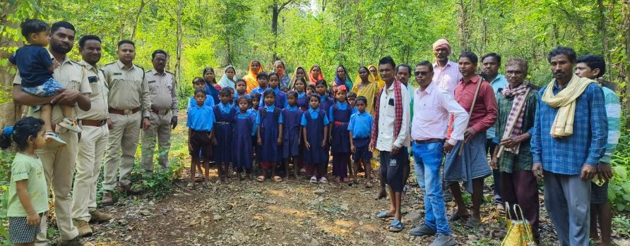 युवान कार्यक्रम के अंतर्गत विद्यार्थियों ने सीखा जल एवं मृदा संरक्षण का महत्व