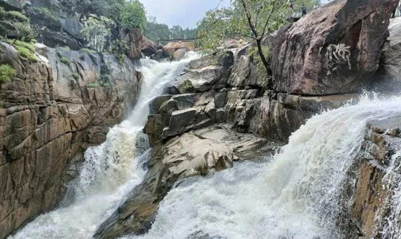 प्रकृति की गोद में बसा इस जिले का अनुपम पर्यटन स्थल &lsquo;रानीदाह&lsquo;&hellip;