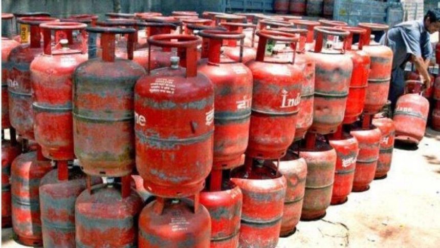 LPG सिलेंडर को लेकर बड़ा अपडेट, बदल गए नियम, ग्राहकों पर पड़ेगा सीधा असर