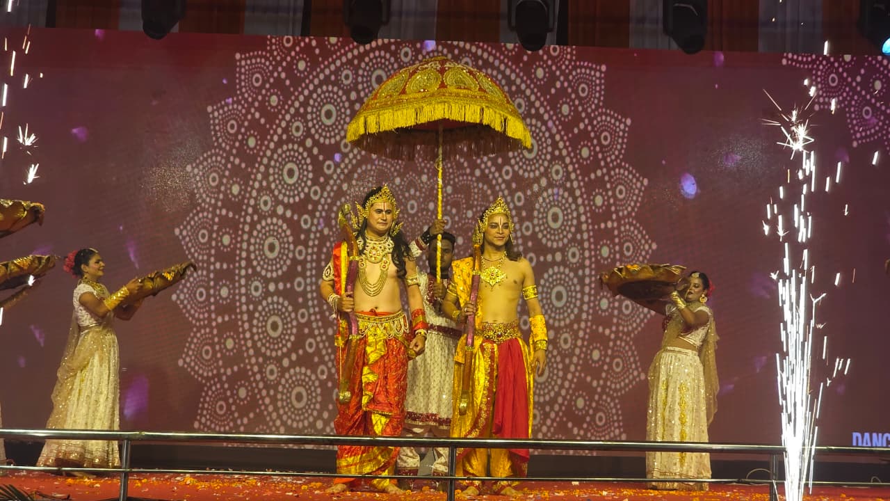 रामगढ़ महोत्सव में रामलीला, कवि सम्मेलन और 'जटायु मोक्ष' की प्रस्तुति ने बांधा समां