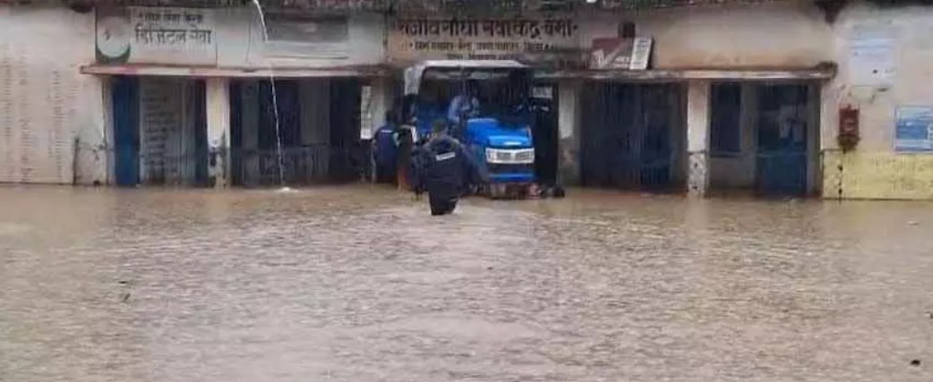 बिलासपुर में बारिश का कहर, 50 से ज्यादा राशन दुकानें प्रभावित