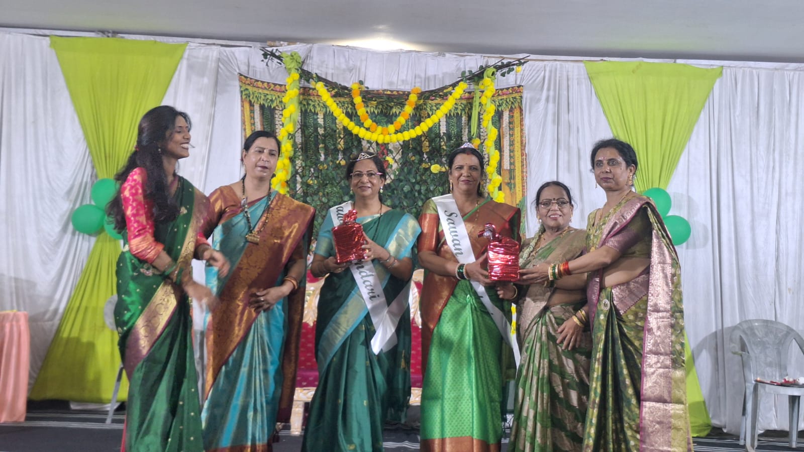 सावन उत्सव &lsquo;ऋतू हिरवा, ऋतू बरवा&rsquo; में महिलाओं ने दी मनमोहक प्रस्तुति