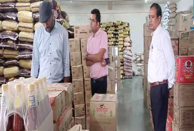 महासमुंद में खाद्य पदार्थों की जांच तेज, 16.90 लाख का जुर्माना