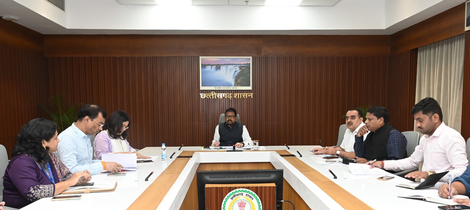 केबिनेट सचिव ने संभावित चक्रवात &lsquo;अर्नब&rsquo; से निपटने राज्य के मुख्य सचिवों से की वीडियो कॉन्फ्रेंस