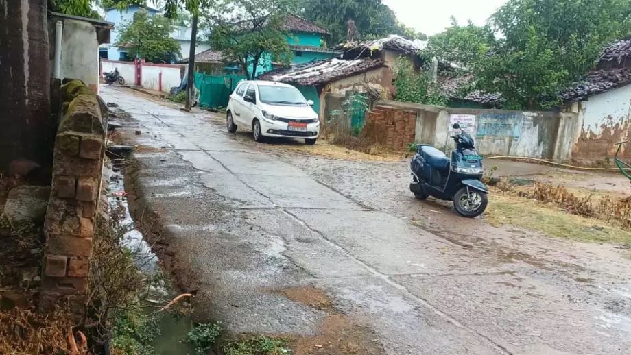 रात 2 बजे से लगातार केशकाल में हो रही भारी बारिश