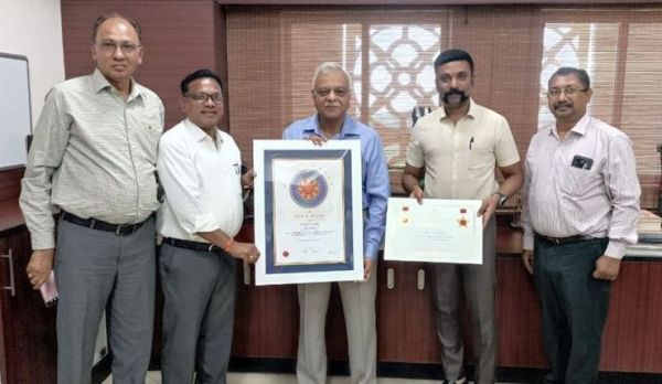  बच्चों को सिखाने वाली माताओं को दिया जाता है &lsquo;स्मार्ट माता&lsquo; का खिताब