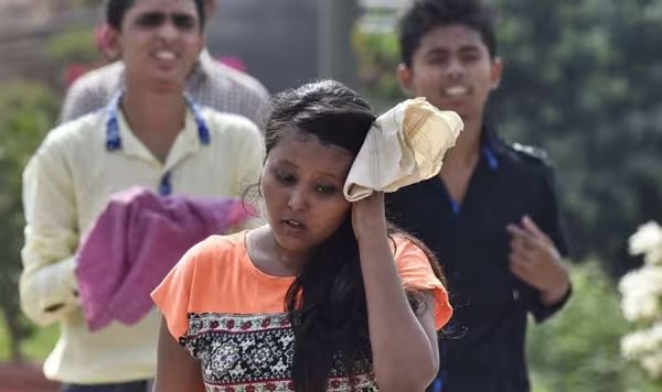  गर्मी ने दिखाना शुरू किया तेवर... छत्तीसगढ़ में 40 डिग्री चढ़ा पारा... अब लू के थपेड़ों से होगा सामना