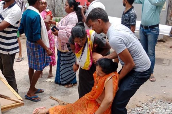 CG INCIDENT : तालाब में नहाने गई 3 में दो बच्चियों की मौत... बुमुश्किल एक की बच पाई जान... परिजनों का बुरा हाल