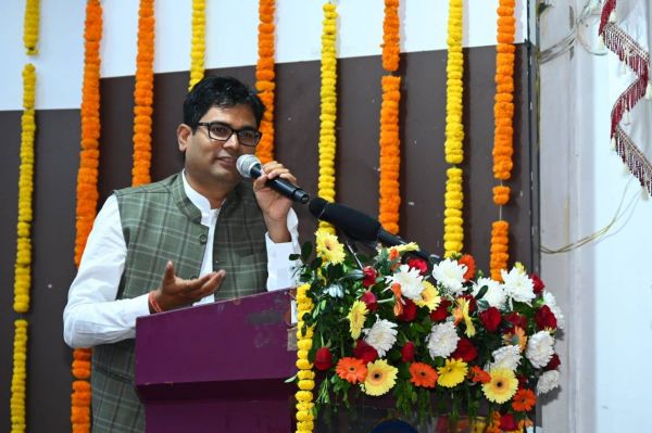 डीसेंट्रलाइज्ड डेवलपमेंट प्रोजेक्ट्स के जरिए विकसित राज्य बनने की दिशा में आगे बढ़ेगा छत्तीसगढ़ः वित्त मंत्री