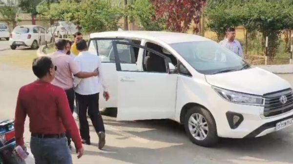 ACB की नई टीम की पहली कार्रवाई...  घूसखोर पटवारी को रिश्वत लेते रंगेहाथ दबोचा