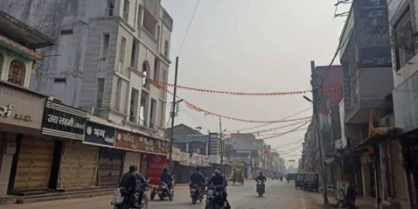 सर्व आदिवासी समाज का बस्तर बंद, सुकमा में नहीं खुली दुकानें, चैंबर ऑफ कॉमर्स ने दिया समर्थन