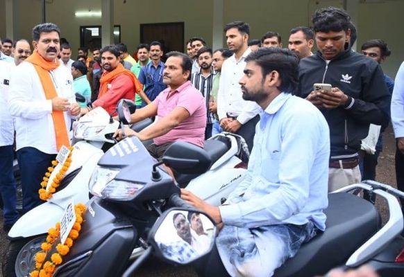 लोगों की सेवा और क्षेत्र विकास हमारी प्राथमिकता : उपमुख्यमंत्री विजय शर्मा