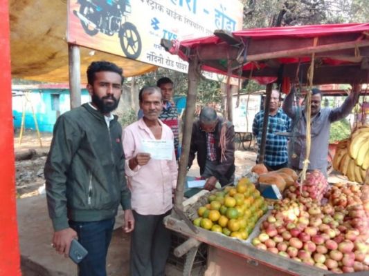 सिंगलयूज प्लास्टिक पर खाद्य सामग्री विक्रय करने वाले व्यापारियो से 18400 रूपये की वसूली